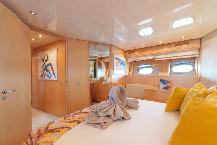 COCA VI, photos 3