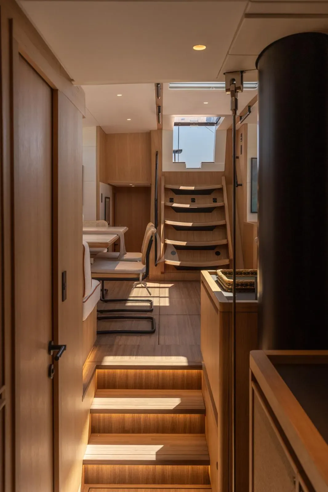BIANCA II, cabins 2