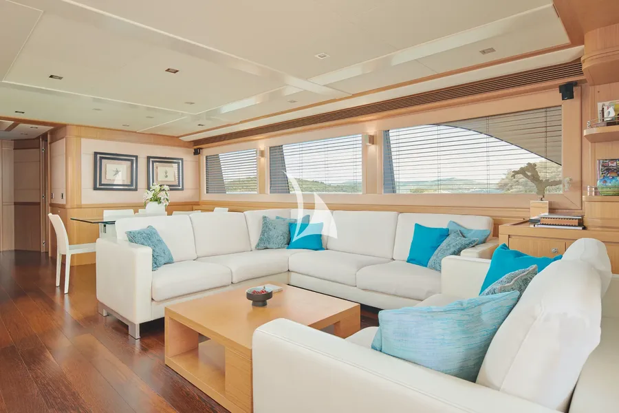 FERRETTI, photos 3