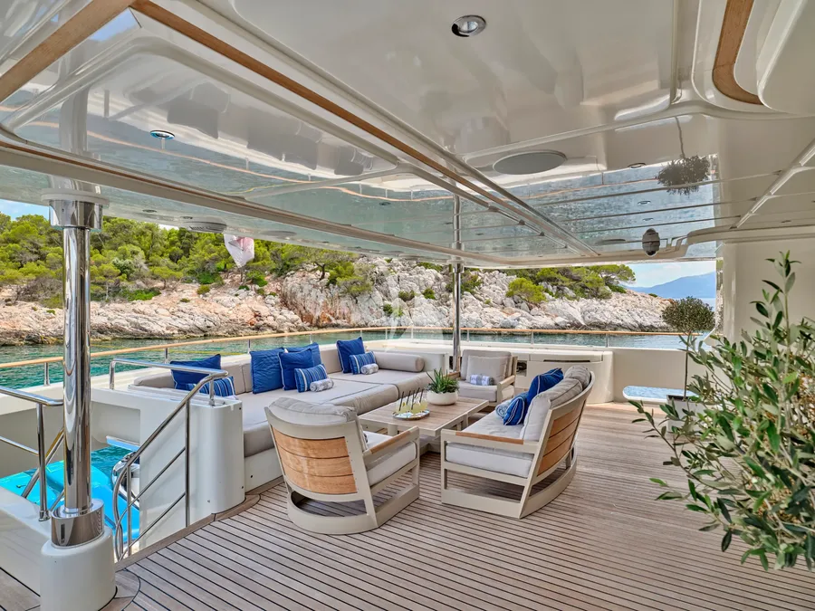 PALATIAL, photos 3