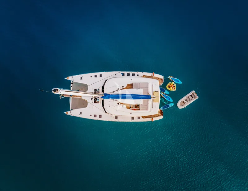 S/Y FENG, all photos 3