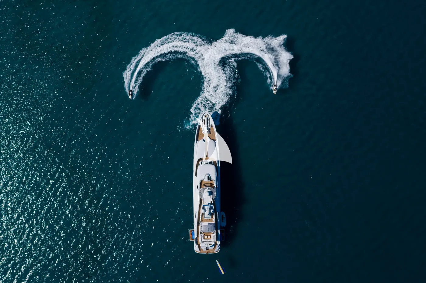 ALALYA, on deck 1