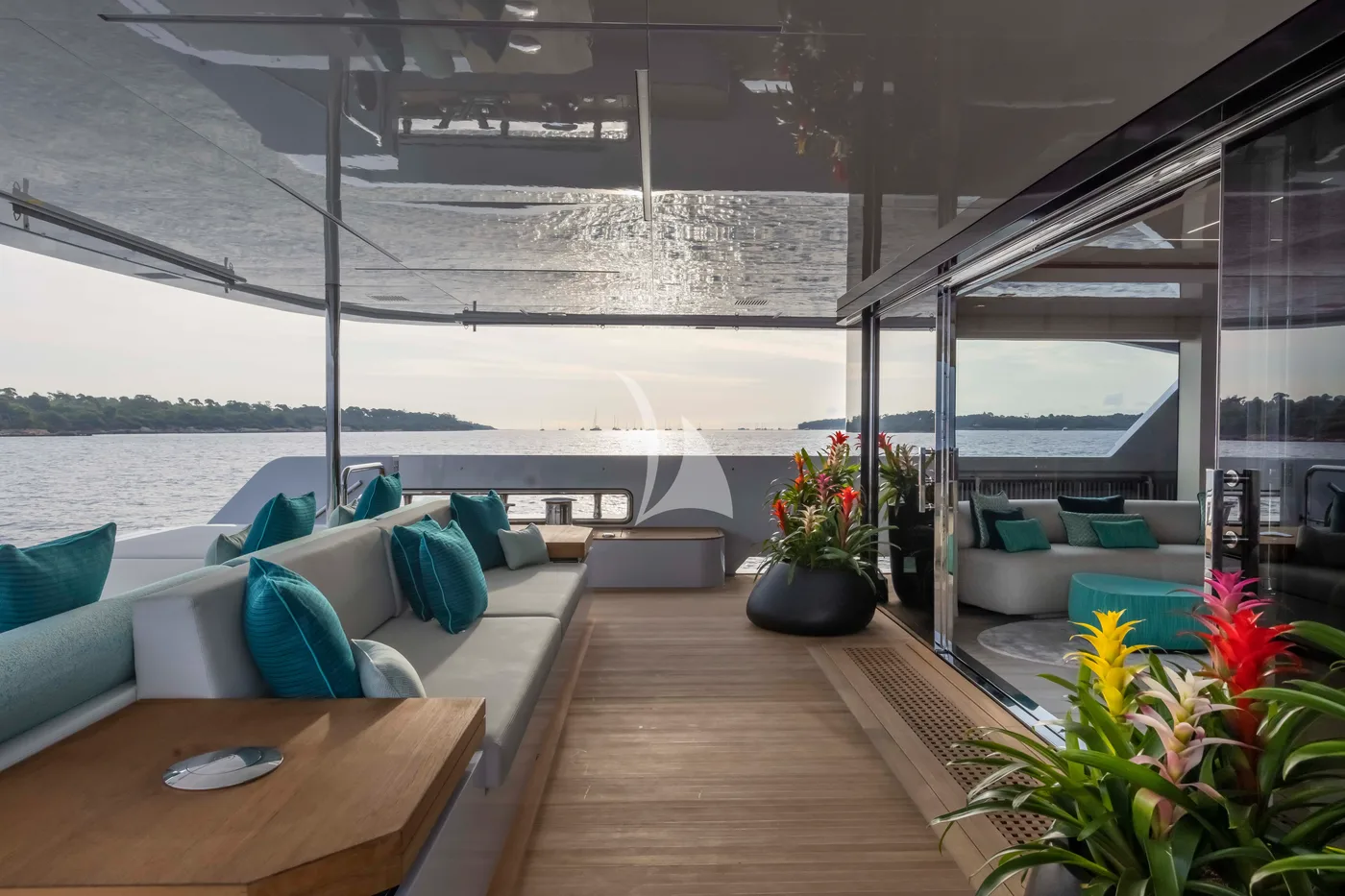 EMOCEAN, on deck 2