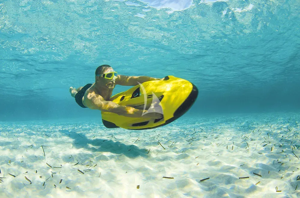 QUESTA E VITA, watertoys 2