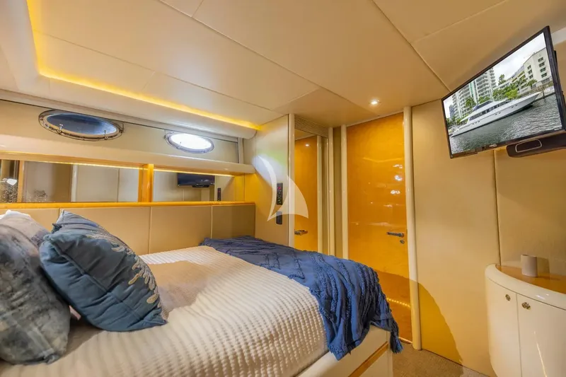 AFFORDED LEISURE, cabins 3
