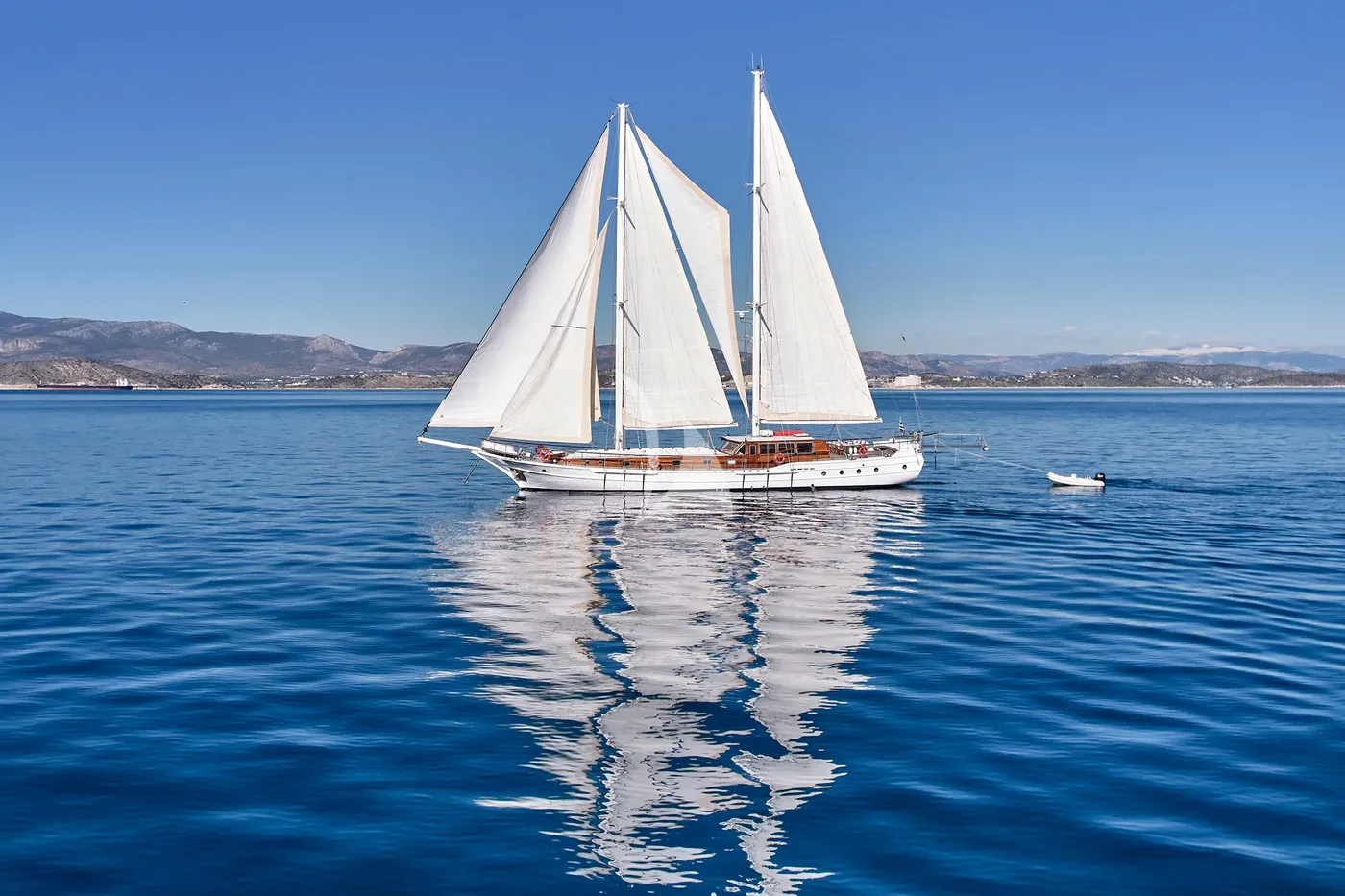 WHITE PEARL, on deck 1