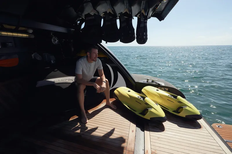NEOPRENE, watertoys 4