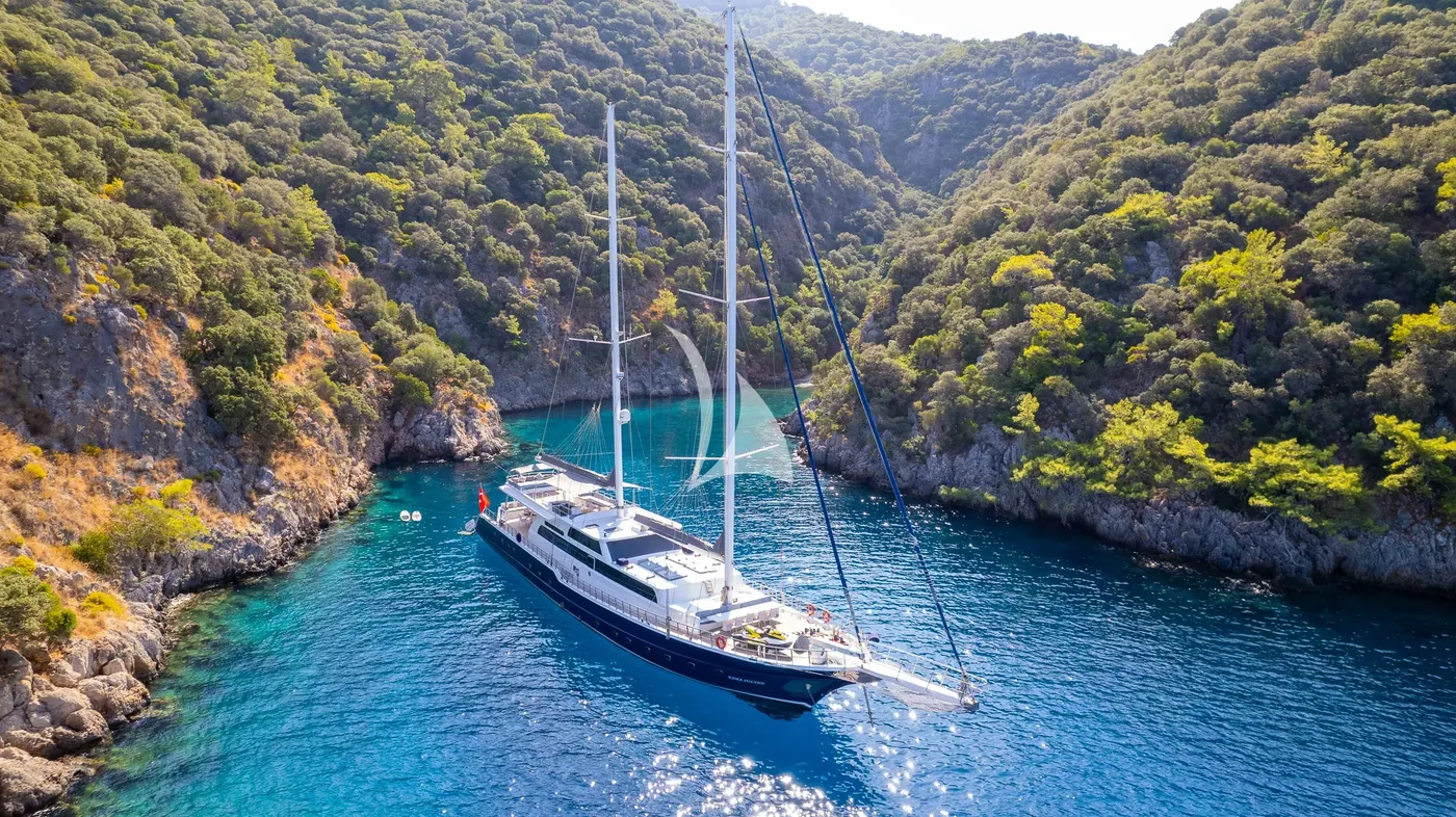 ESMA SULTAN, on deck 2