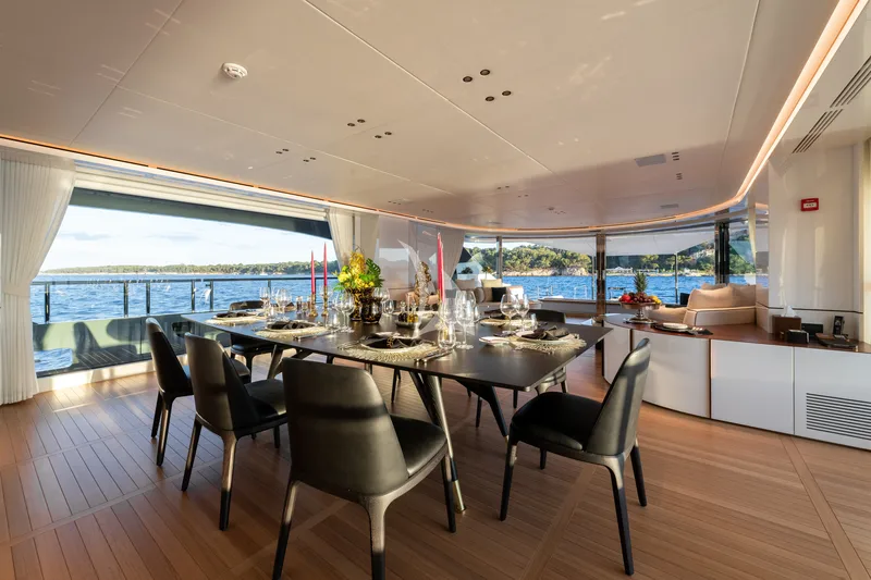 NORTHERN ESCAPE, inside 6