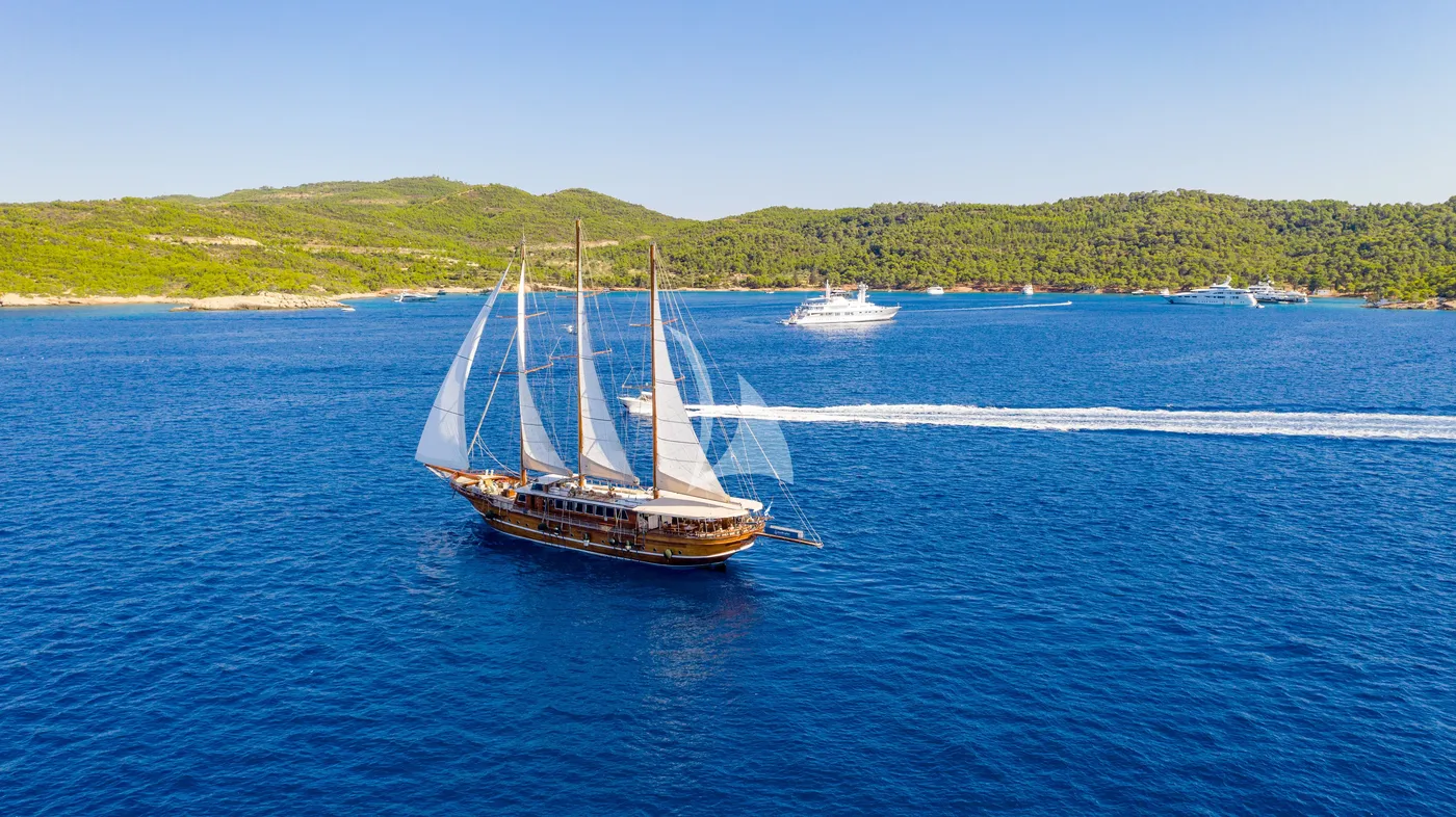 THALASSA, photos 2