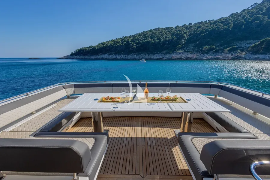 PARADISE, photos 3