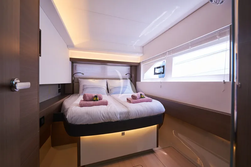 GOOD VIBES, cabins 2