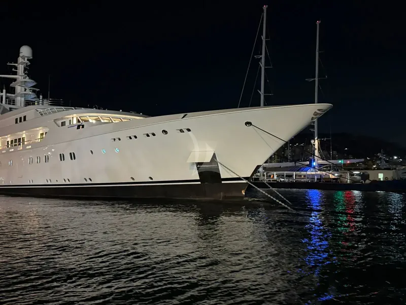 GRAND OCEAN, all photos 5