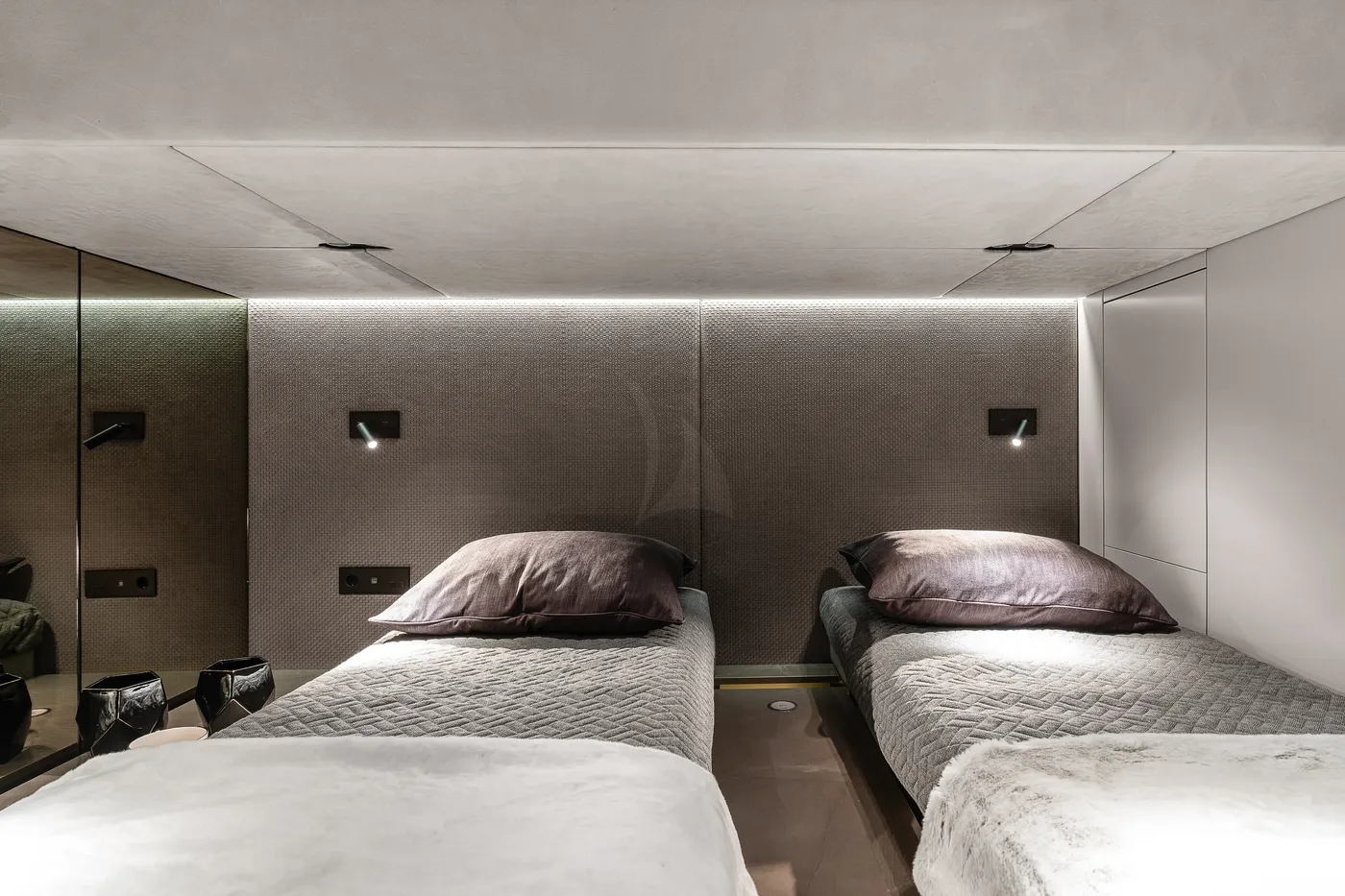 SEIYA, cabins 2