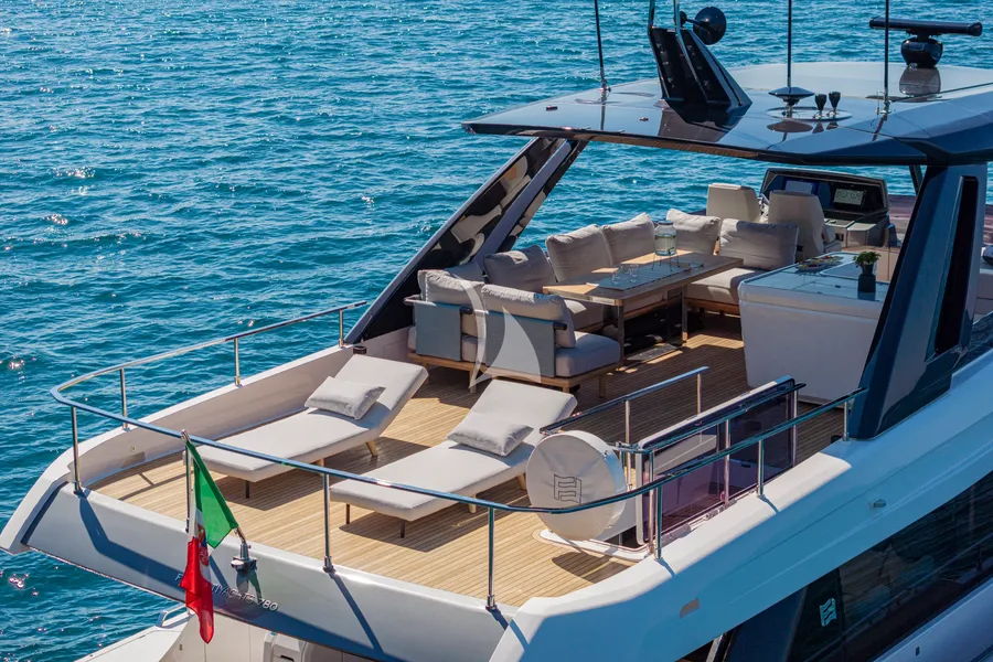 SEA DIAMOND, photos 4