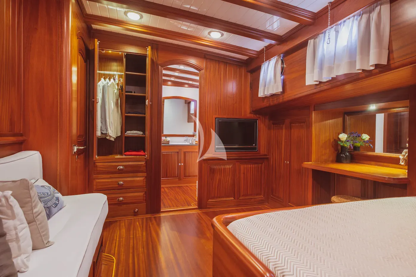 Cabin photo 3