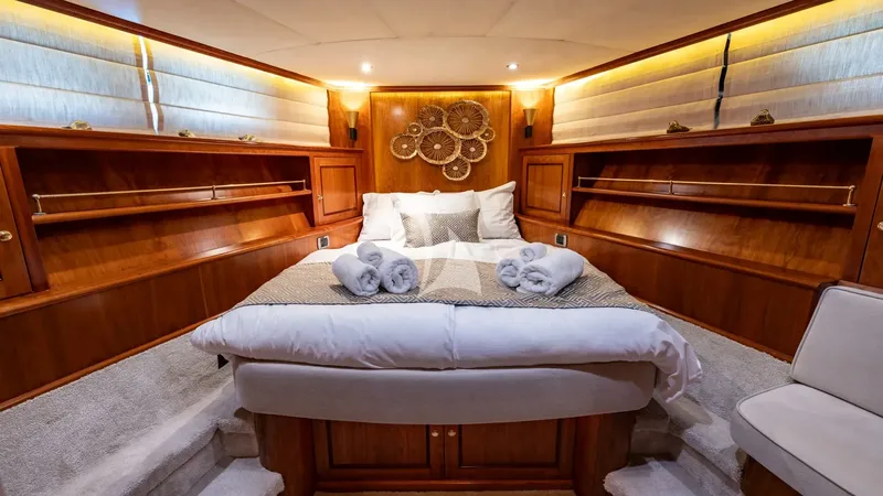 SEA BREEZE II, cabins 4
