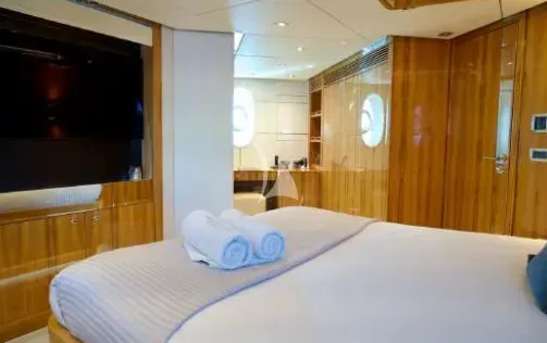 SEA BREEZE ONE, cabins 4