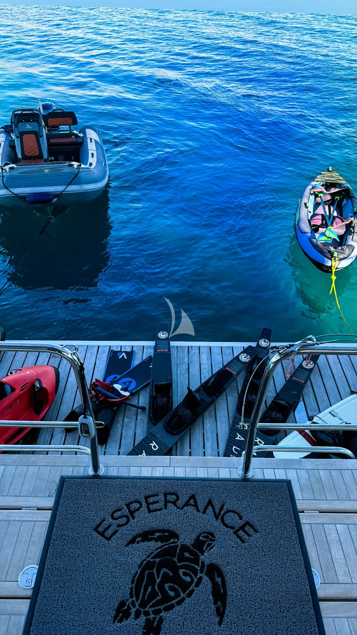 ESPERANCE, watertoys 3