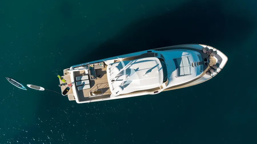 FERRETTI, photos 5