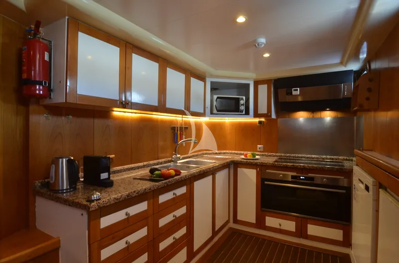 AEGEAN SCHATZ, inside 5