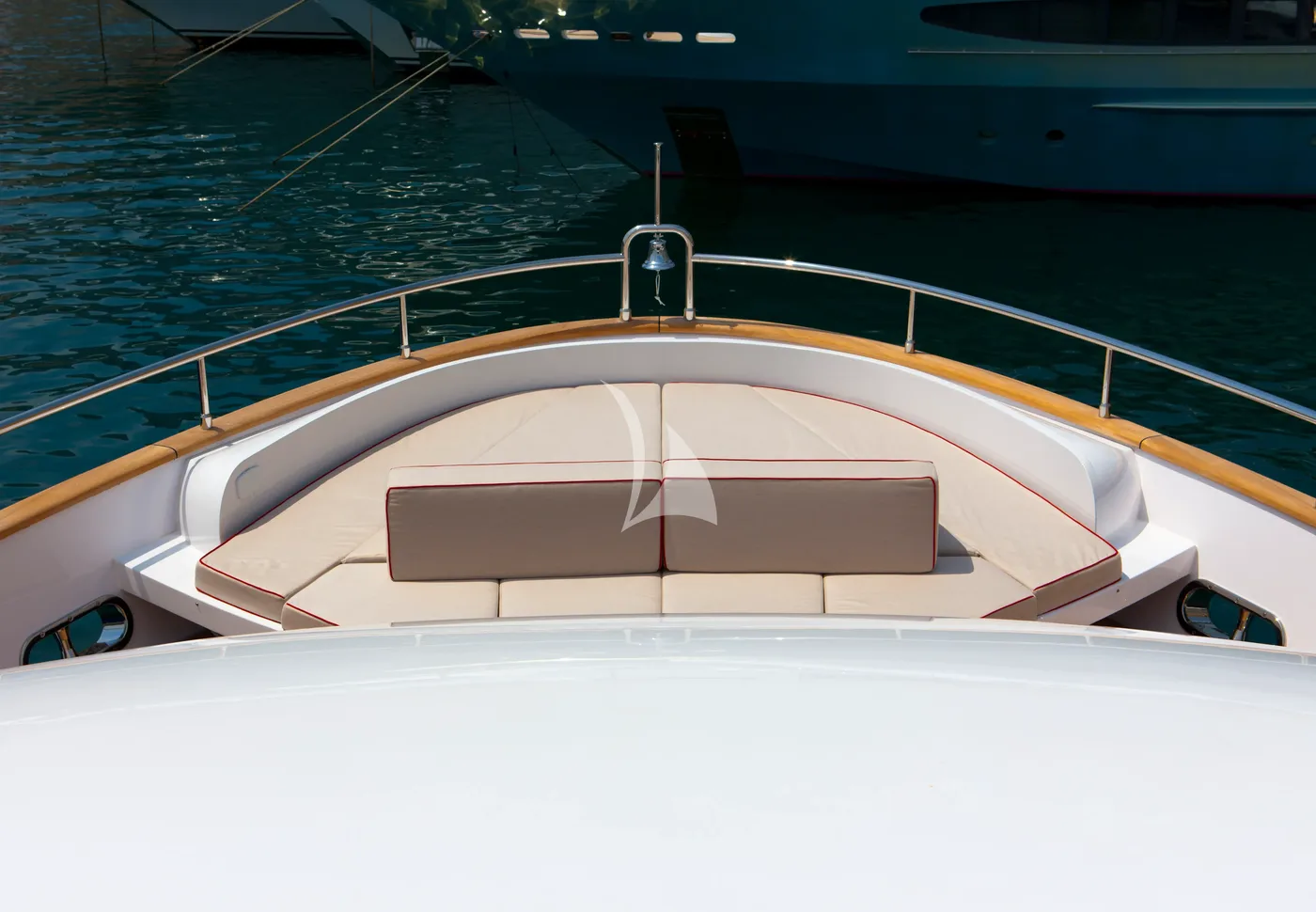GATSBY, on deck 3