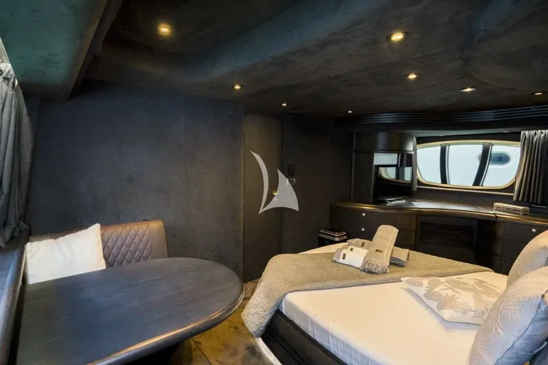 MEDUSA, cabins 2