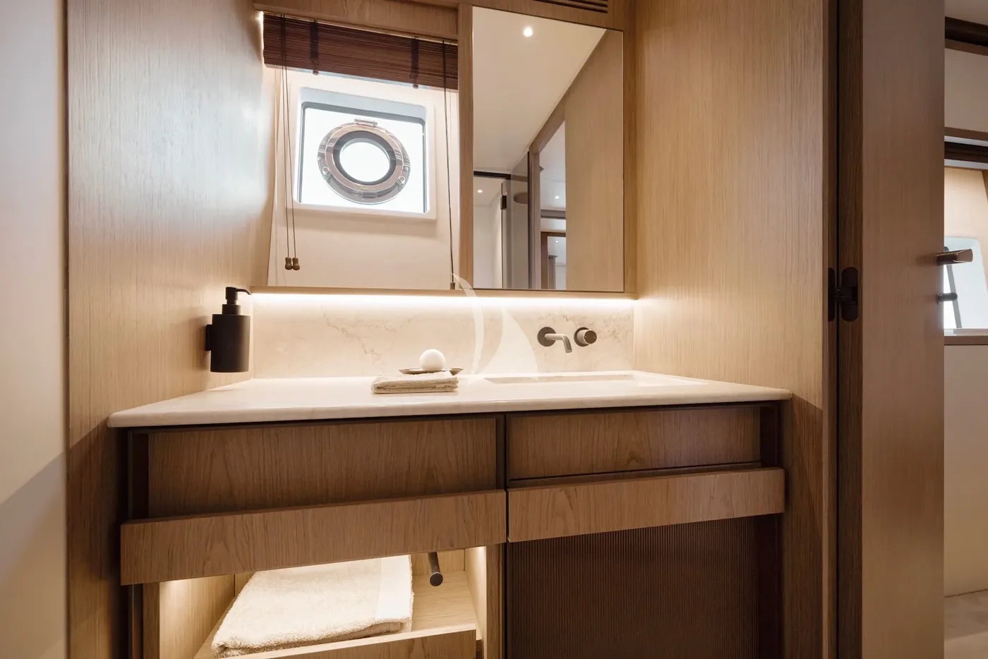BALANCE, cabins 2