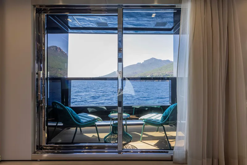 EMOCEAN, all photos 3