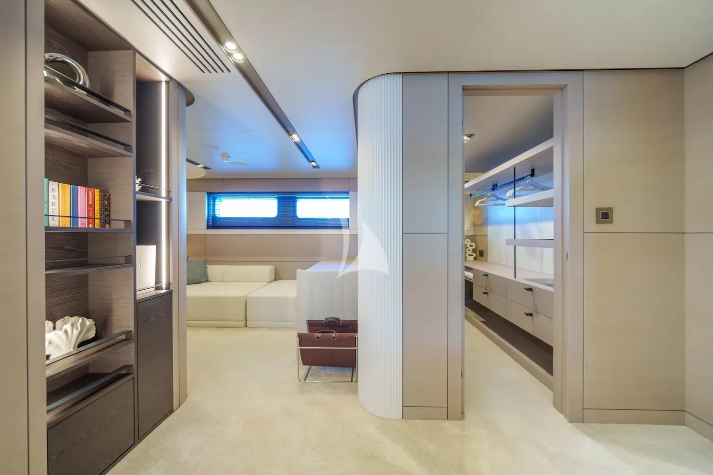 ORIY, inside 2