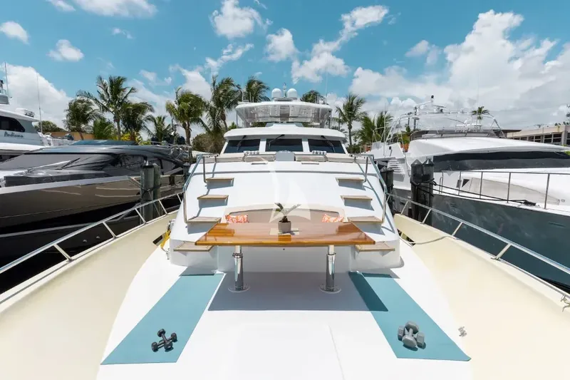 A PLACE IN THE SUN, on deck 3