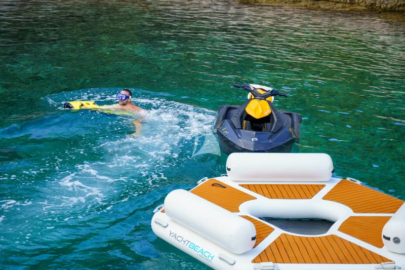 SON DE MAR, watertoys 4