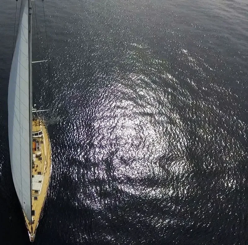 WIND OF CHANGE, on deck 6