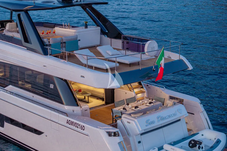 SEA DIAMOND, photos 4
