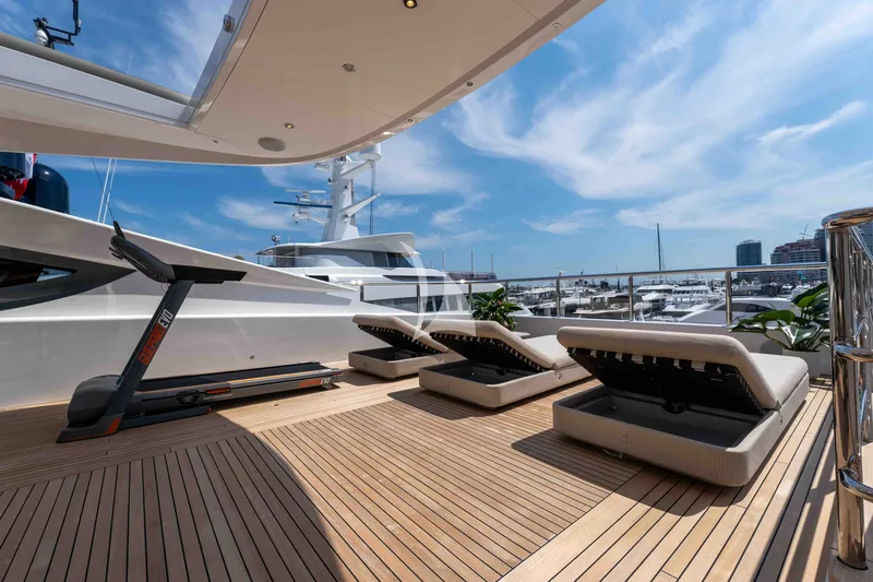 MINE GAMES, on deck 6