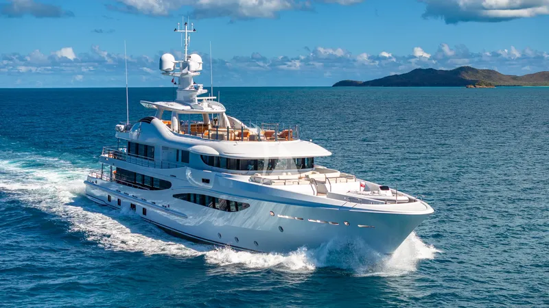 DEEP BLUE, on deck 4