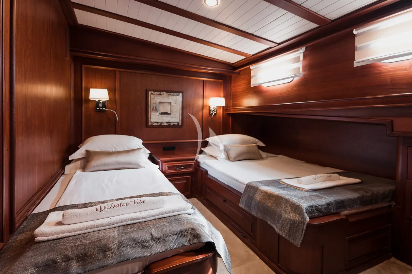 DOLCE VITA, cabins 1