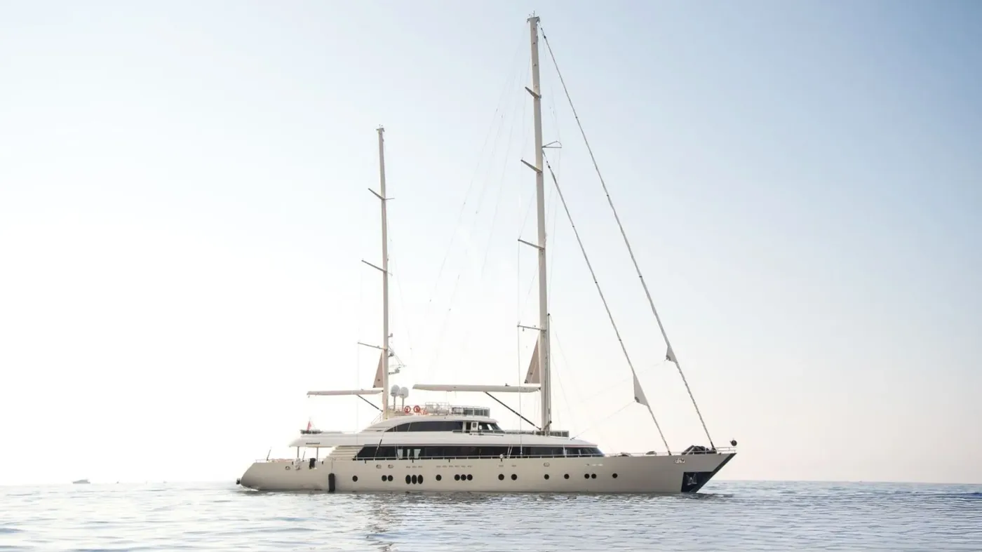 ARESTEAS, on deck 2