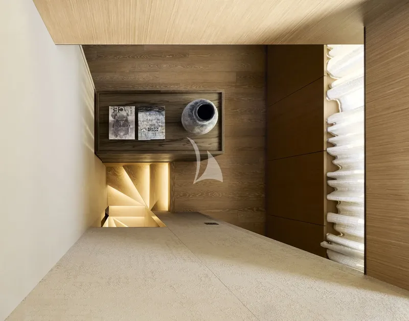 ALMA BLU, inside 6