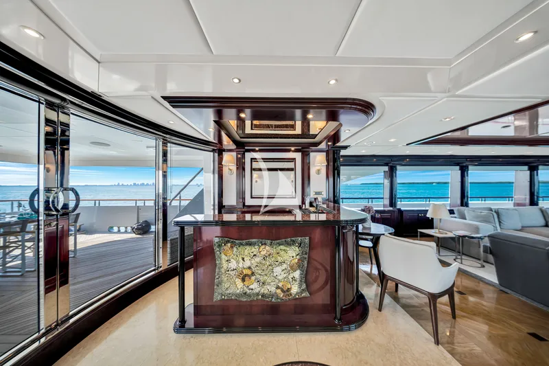 SWEET CAROLINE II, inside 4