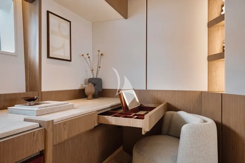 BALANCE, cabins 4