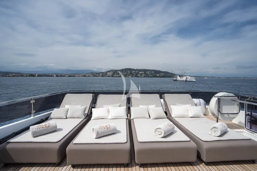 ASTONSEA (EX NINETEEN 42), photos 5