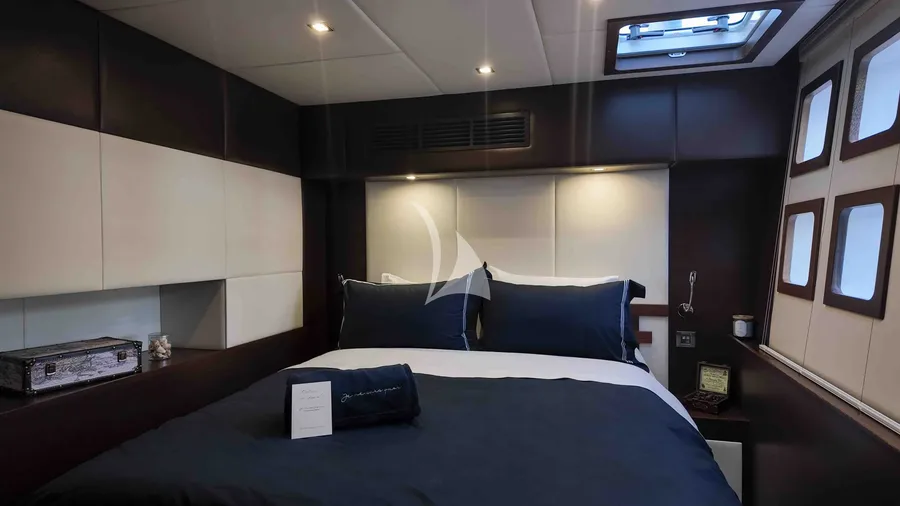 S/Y FENG, photos 2