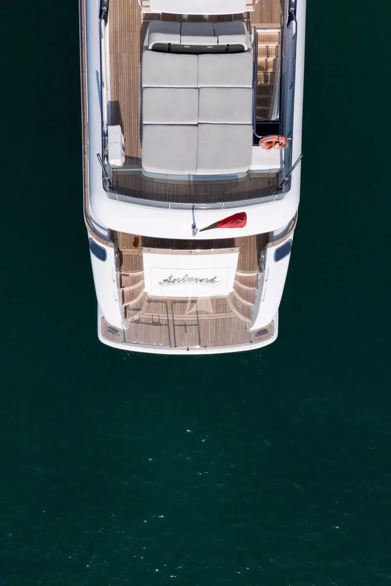ANTARAH, on deck 3