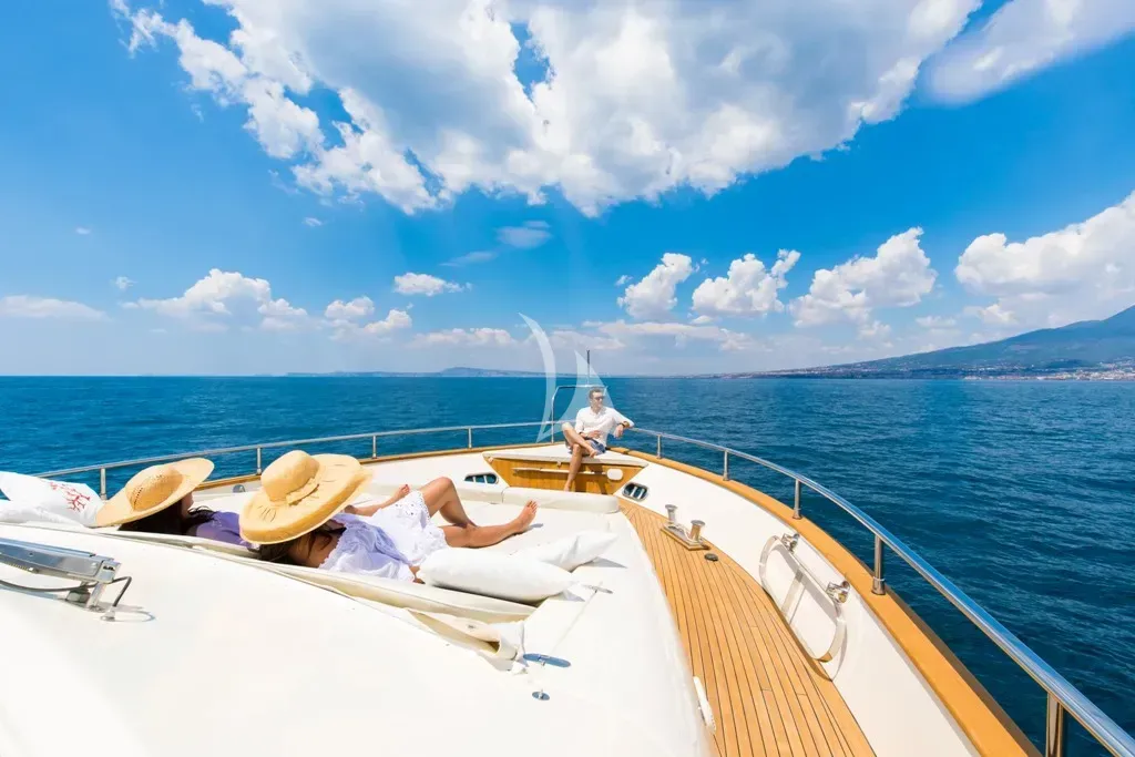 RIVIERA, on deck 2