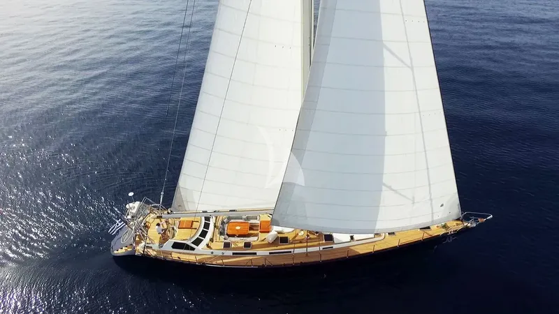 WIND OF CHANGE, on deck 5