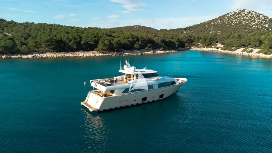 FERRETTI, photos 2
