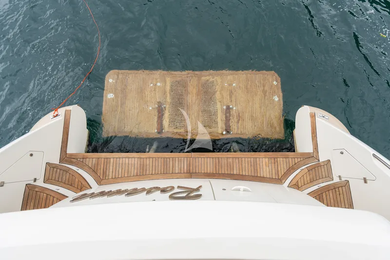 FOREVER ROSANNA, on deck 3