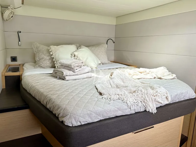 ASCENSION, cabins 3