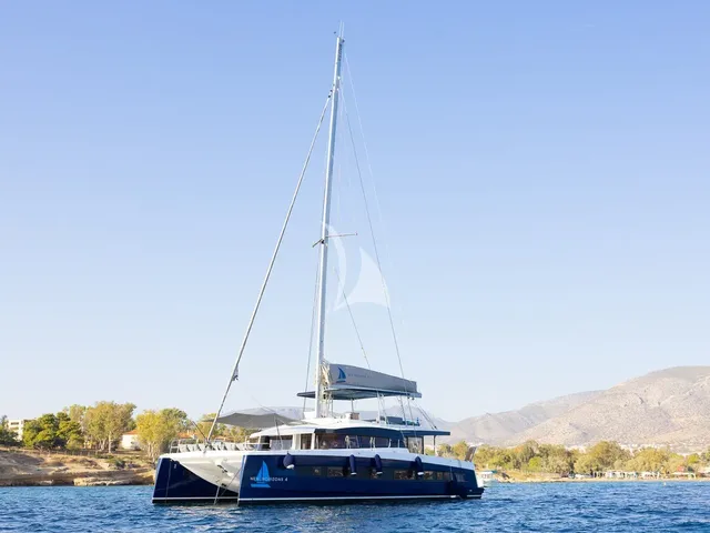 NEW HORIZONS 4 — Bali Catamarans